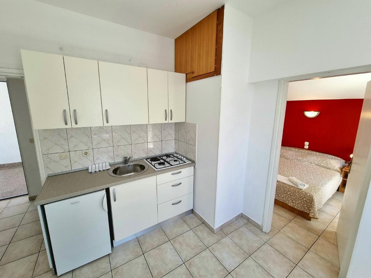 Apartments Ostrea - Mimoza Novalja Kültér fotó