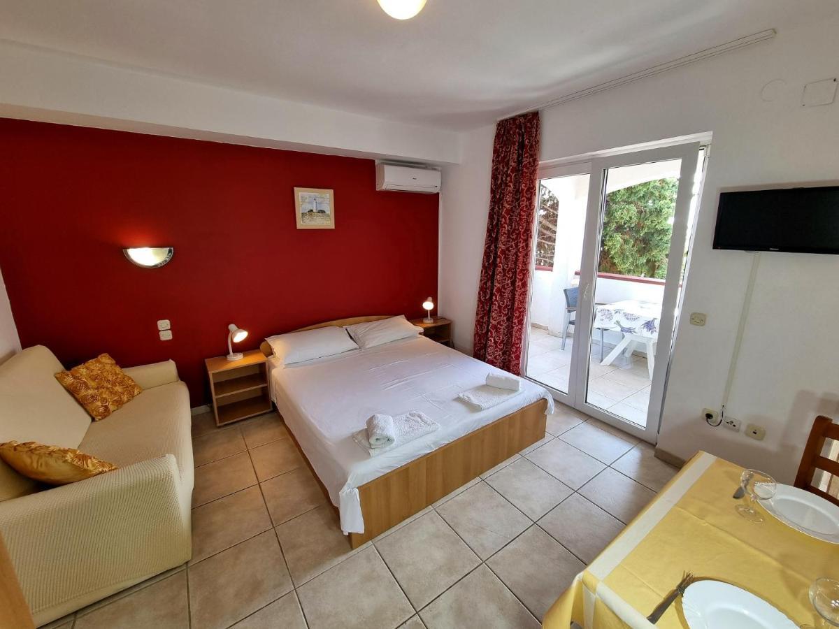 Apartments Ostrea - Mimoza Novalja Kültér fotó