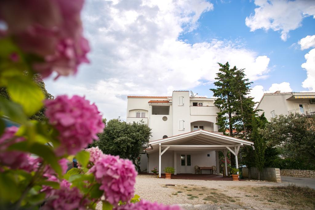 Apartments Ostrea - Mimoza Novalja Kültér fotó